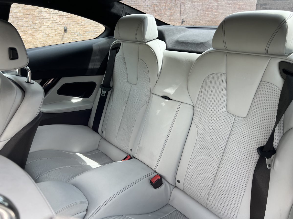 2015 BMW M6 - Image 40