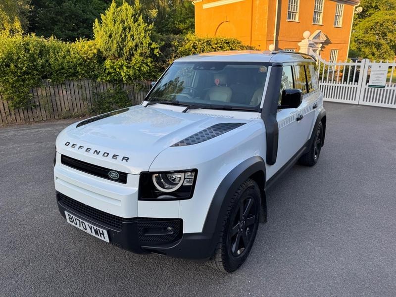 Land Rover Defender 110